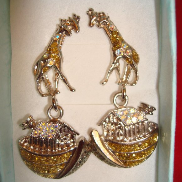 Vintage Noah's Ark Dangle Earrings rhinestones silver and gold sparkling pierced - Picture 6 of 6